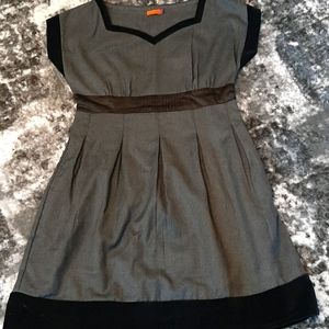 Voile grey dress with black velvet trim.